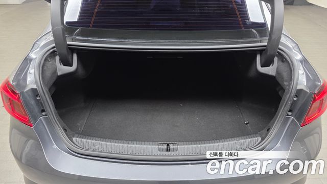 Renault Korea SM6 2016 — photo 18