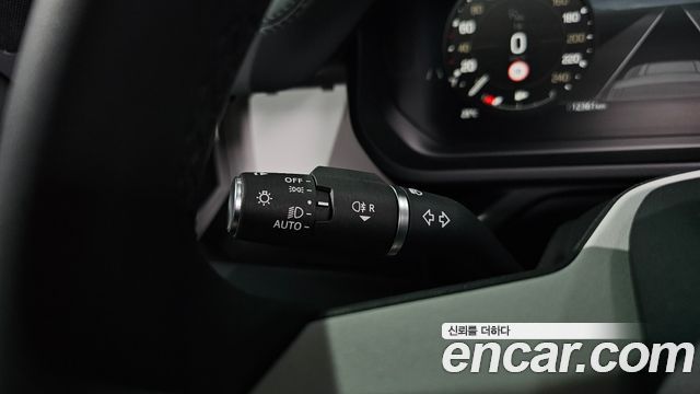 Land Rover Defender 2025 — photo 29