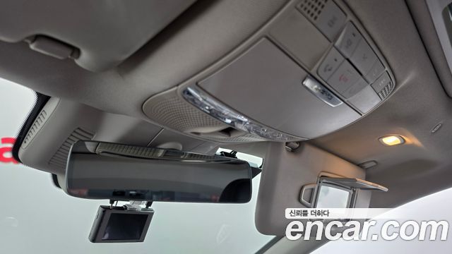 Mercedes-Benz CLS-Class 2019 — photo 27