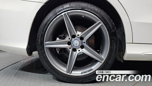 Mercedes-Benz C-Class 2016 — photo 5