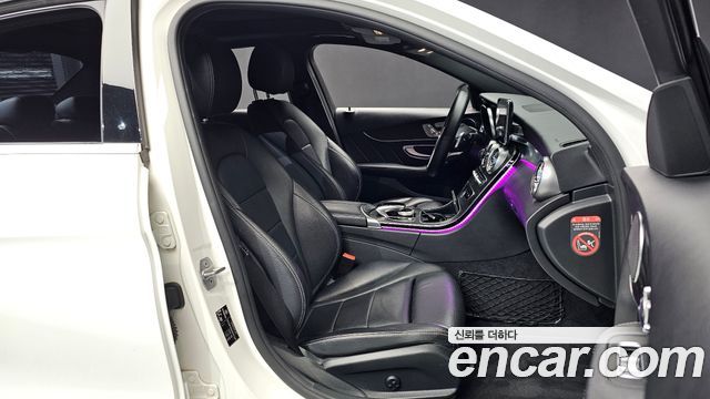 Mercedes-Benz C-Class 2016 — photo 11