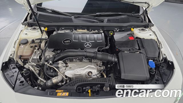 Mercedes-Benz CLA-Class 2022 — photo 6