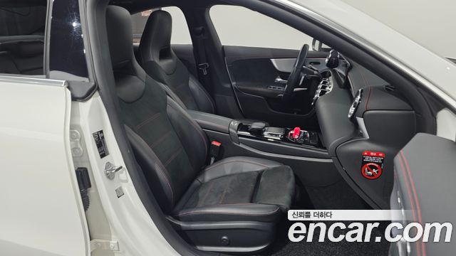 Mercedes-Benz CLA-Class 2022 — photo 16