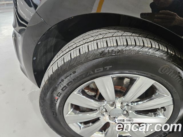 Kia Canival 2018 — photo 19
