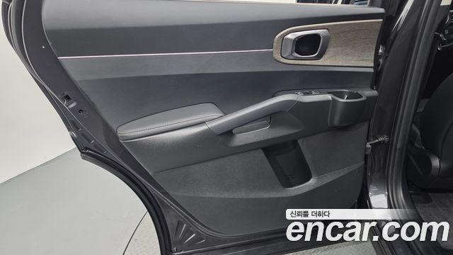 Kia Sorento 2023 — photo 15