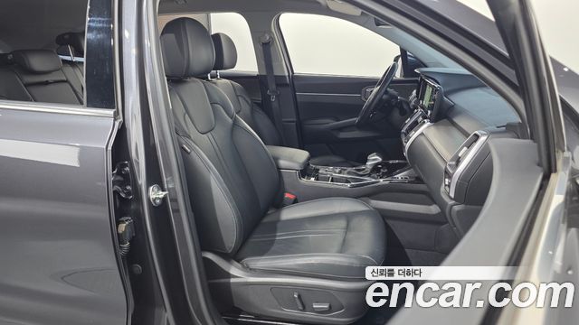 Kia Sorento 2023 — photo 16