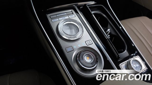Genesis GV80 2022 — photo 12