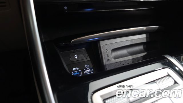 Genesis GV80 2022 — photo 16