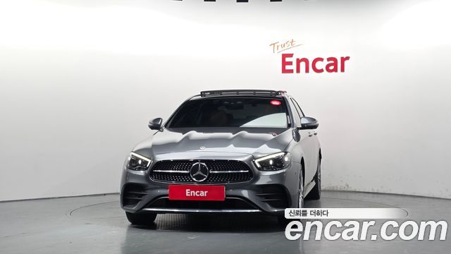 Mercedes-Benz E-Class 2021 — photo 3