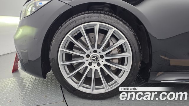 Mercedes-Benz S-Class 2021 — photo 5