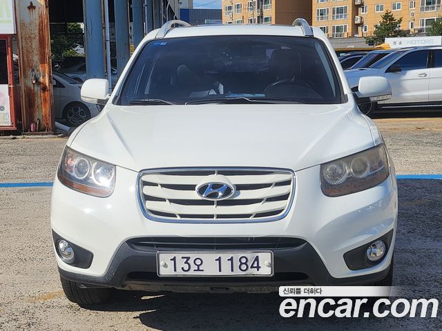 Hyundai Santafe 2010 — photo 1