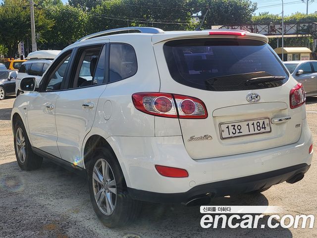 Hyundai Santafe 2010 — photo 6