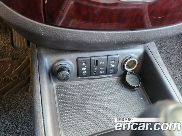 Hyundai Santafe 2010 — photo 11