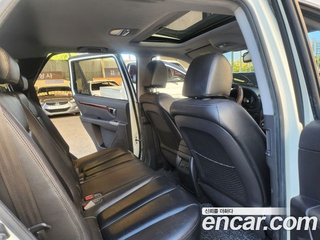 Hyundai Santafe 2010 — photo 17