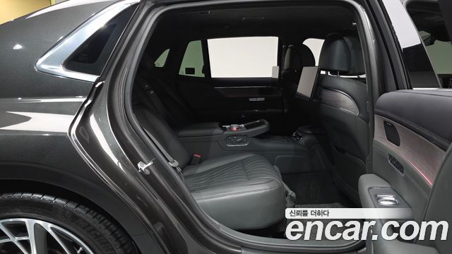 Genesis G90 2023 — photo 11