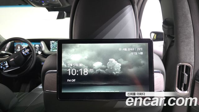 Genesis G90 2023 — photo 16