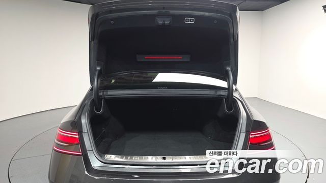 Genesis G90 2023 — photo 20