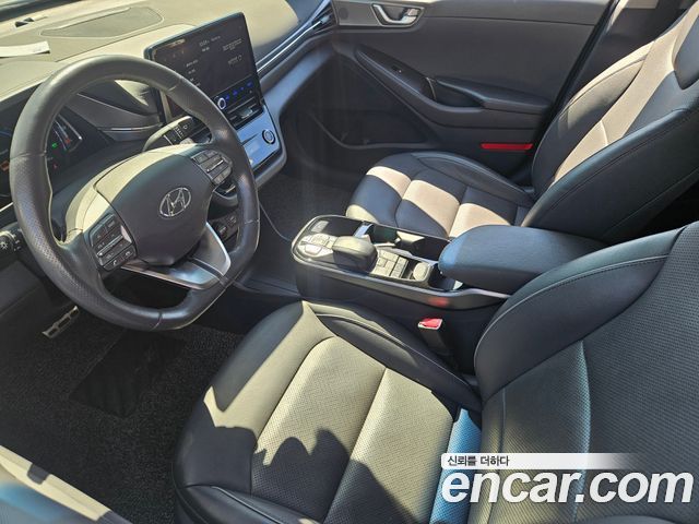 Hyundai Ioniq 2020 — photo 5