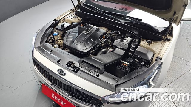 Kia K7 2016 — photo 6