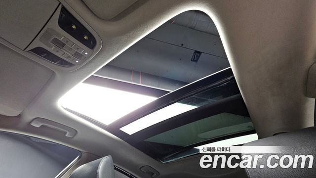 Kia K7 2016 — photo 16