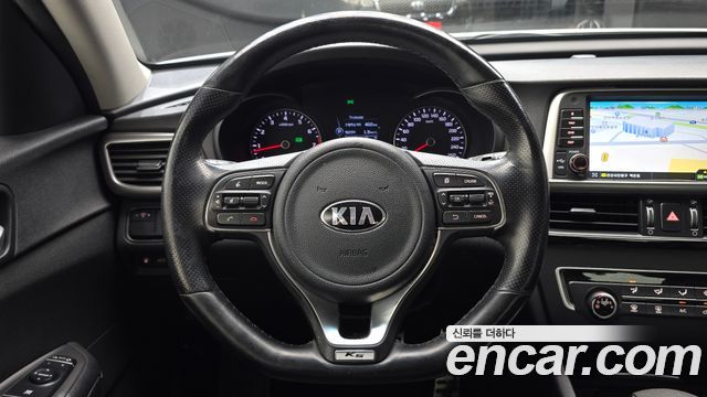 Kia K5 2017 — photo 13