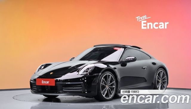 Porsche 911 2021 — photo 1