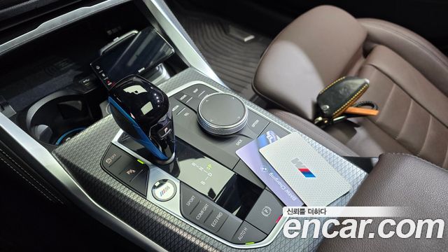 BMW i4 2023 — photo 12