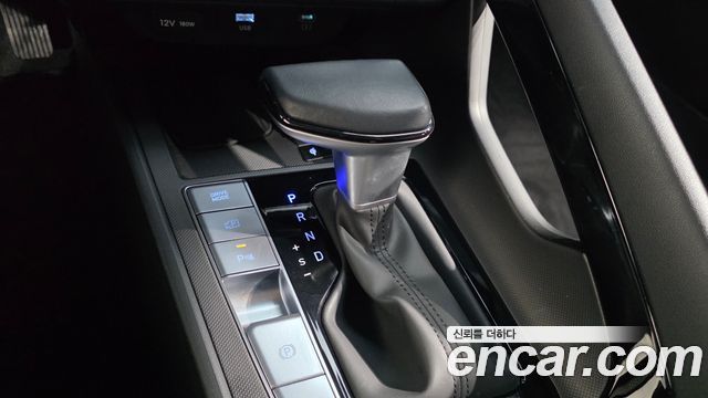Hyundai AVANTE 2024 — photo 12