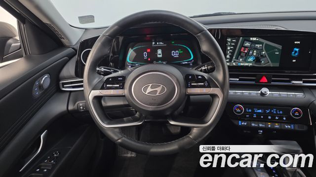 Hyundai AVANTE 2024 — photo 20