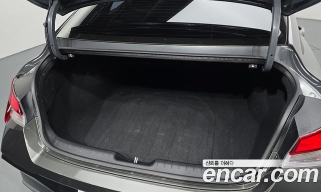 Hyundai AVANTE 2024 — photo 25