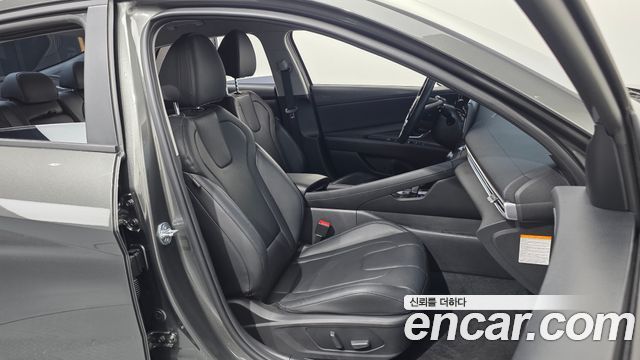 Hyundai AVANTE 2024 — photo 16