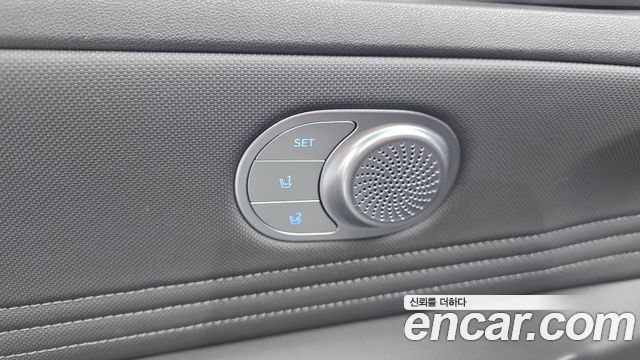 Hyundai AVANTE 2024 — photo 33