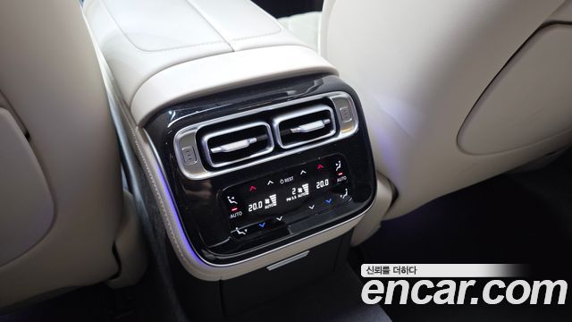Mercedes-Benz S-Class 2023 — photo 25