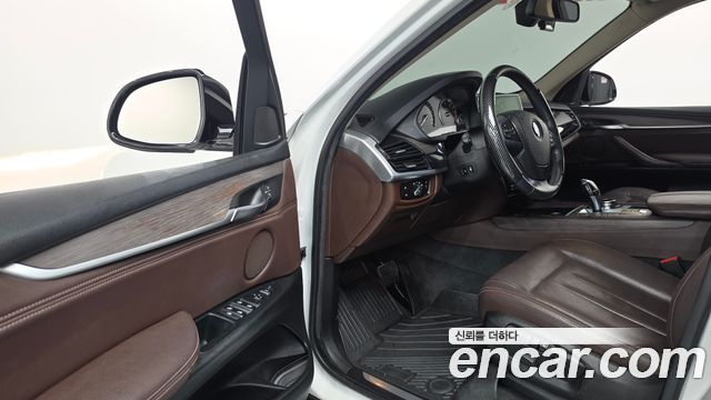 BMW X5 2014 — photo 10