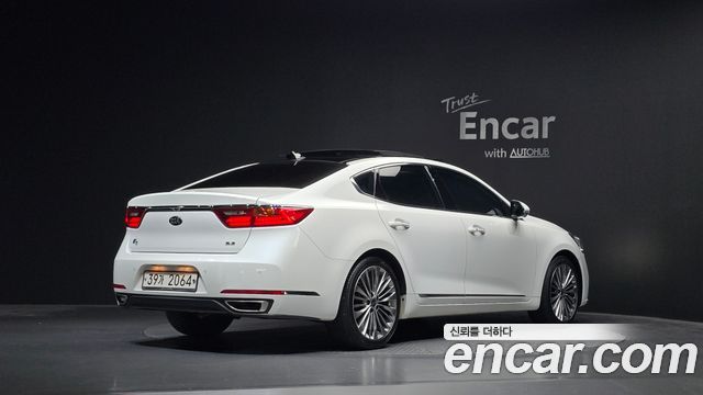 Kia K7 2018 — photo 2