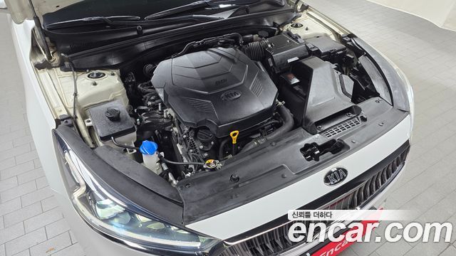 Kia K7 2018 — photo 6