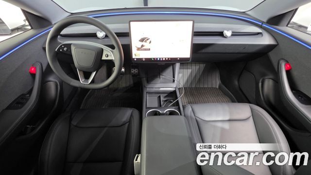 Tesla Model 3 2026 — photo 10