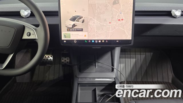 Tesla Model 3 2026 — photo 20