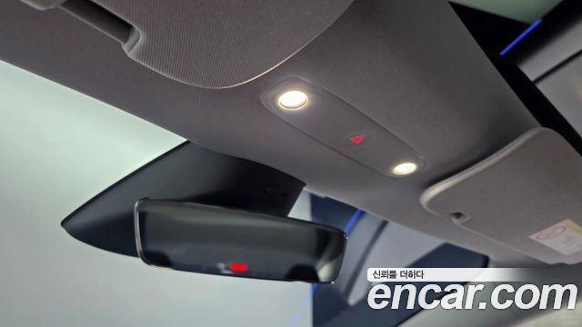 Tesla Model 3 2026 — photo 23