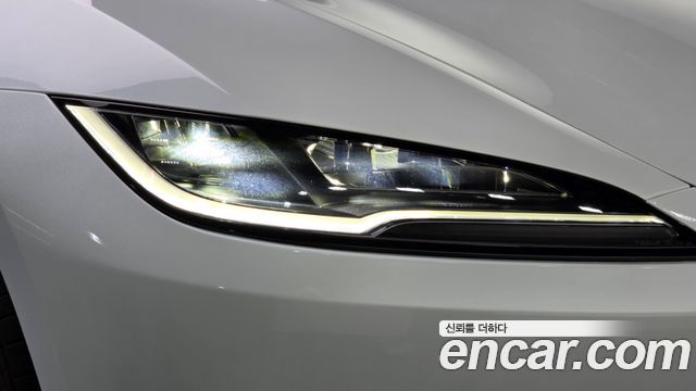 Tesla Model 3 2026 — photo 8