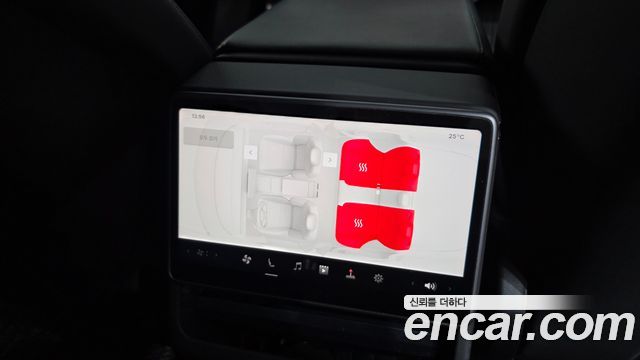 Tesla Model 3 2026 — photo 36
