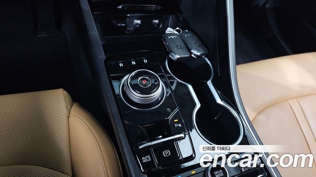 Kia K5 2023 — photo 12