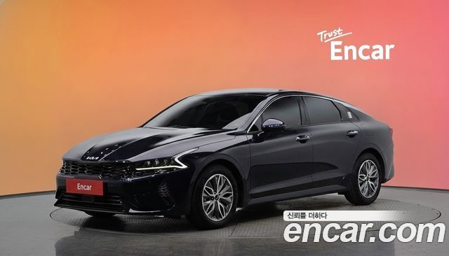 Kia K5 2023 — photo 1