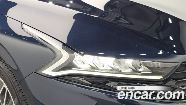 Kia K5 2023 — photo 8