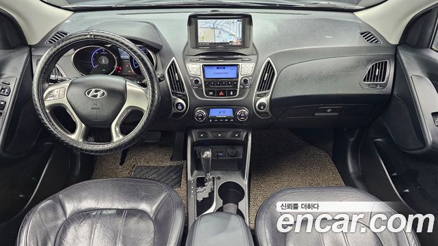 Hyundai Tucson 2011 — photo 7