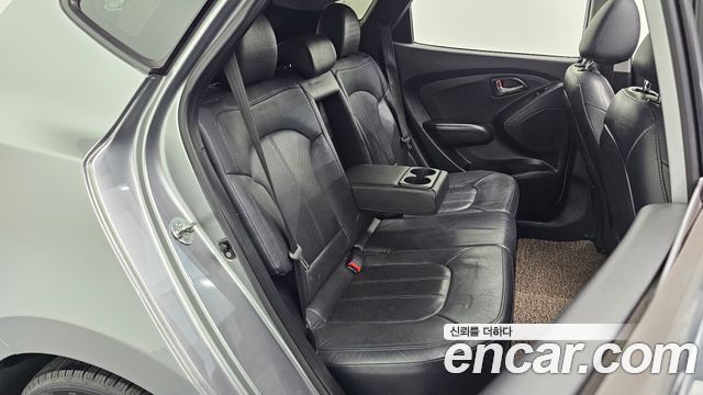 Hyundai Tucson 2011 — photo 11