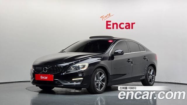 Volvo S60 2014 — photo 1