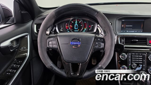 Volvo S60 2014 — photo 13