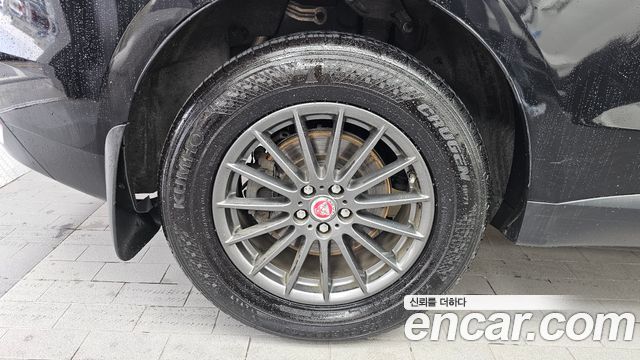 Jaguar F-PACE 2018 — photo 5