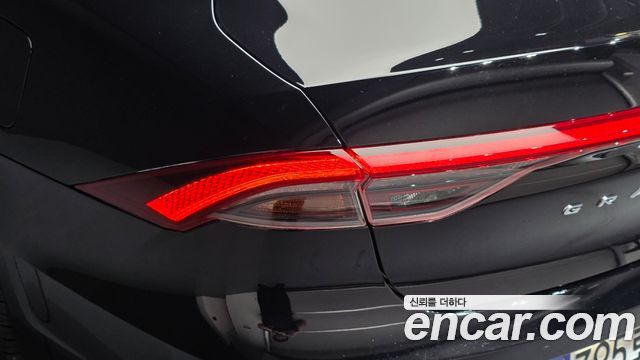 Hyundai Grandeur 2023 — photo 9